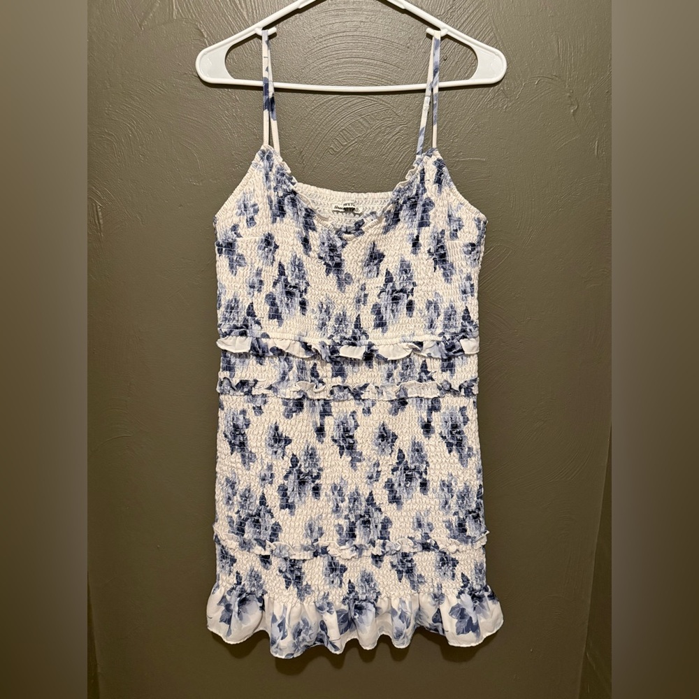 Abercrombie & Fitch Blue and White Floral Dress